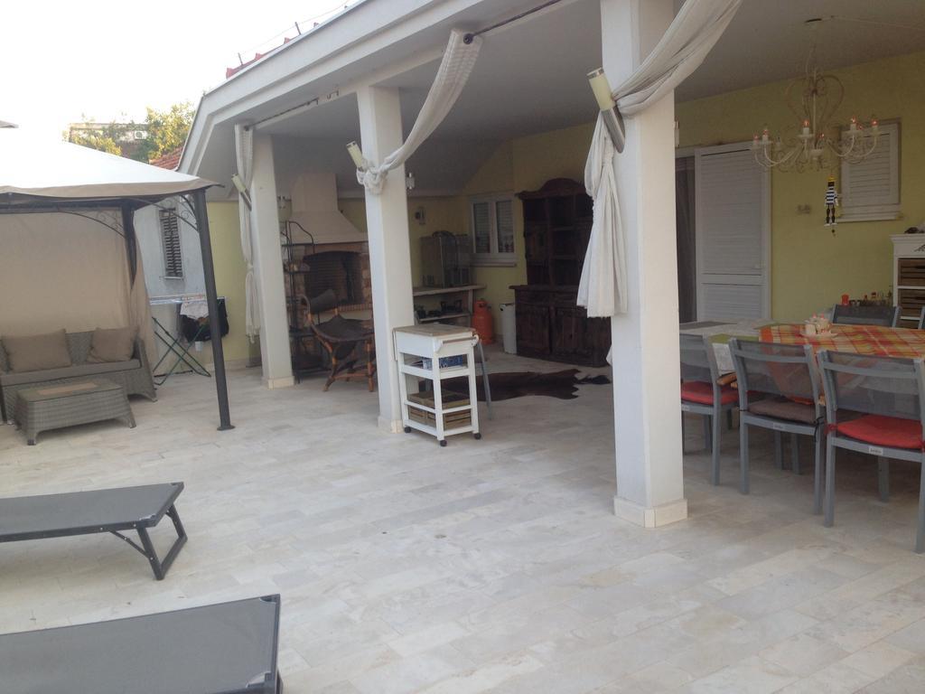 Apartments Casa Nostra Biograd Na Moru Oda fotoğraf